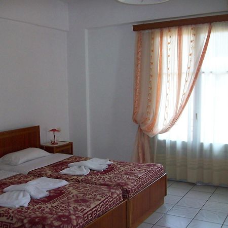 Studios Stefani Petra  Oda fotoğraf
